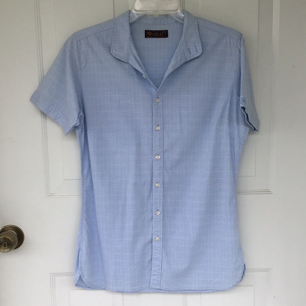 Ariat light blue small plaid short sleeve button up size 34